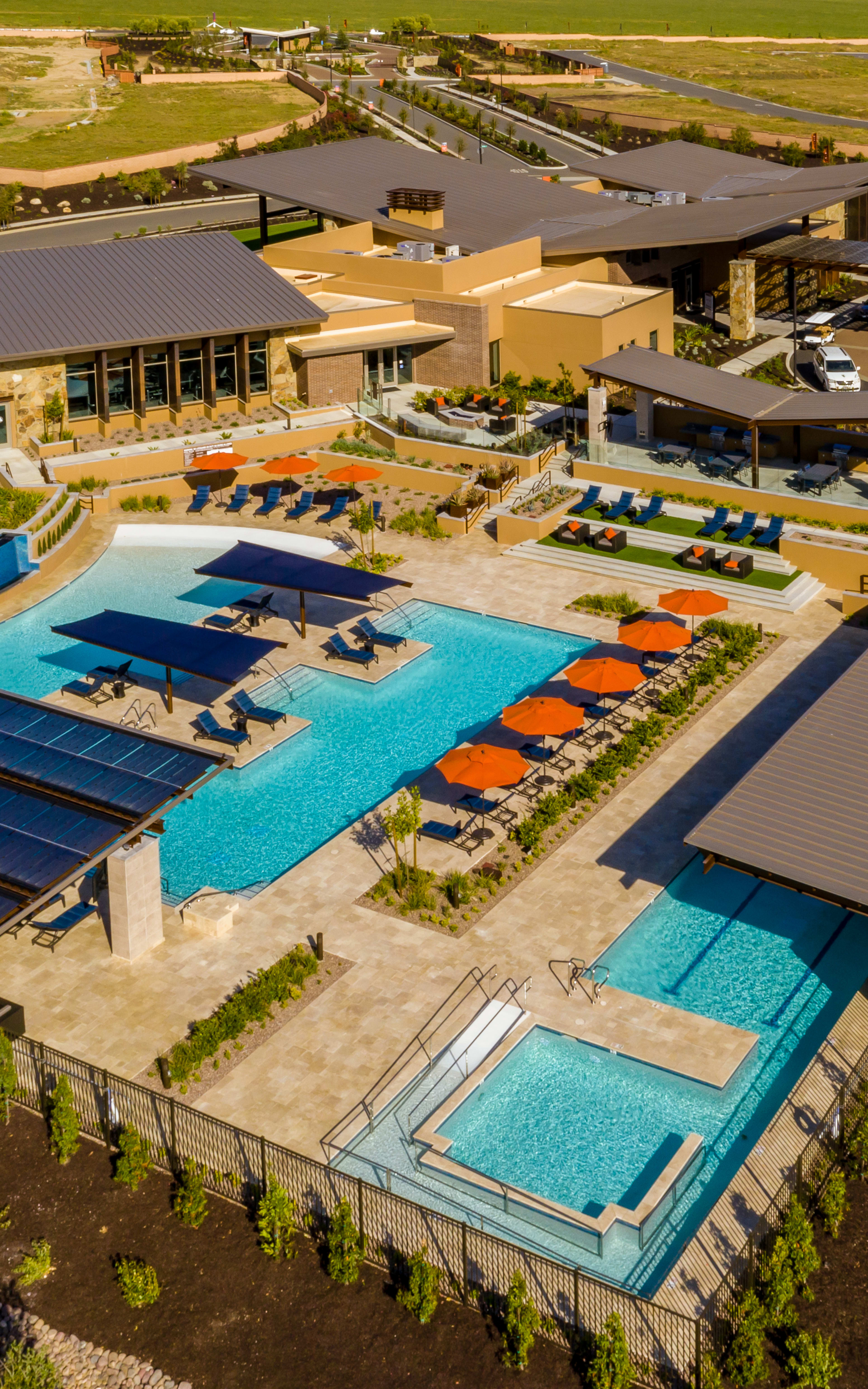 Around Altis Beaumont you’ll experience life more – pools, playscapes, and trails inviting connection for all residents