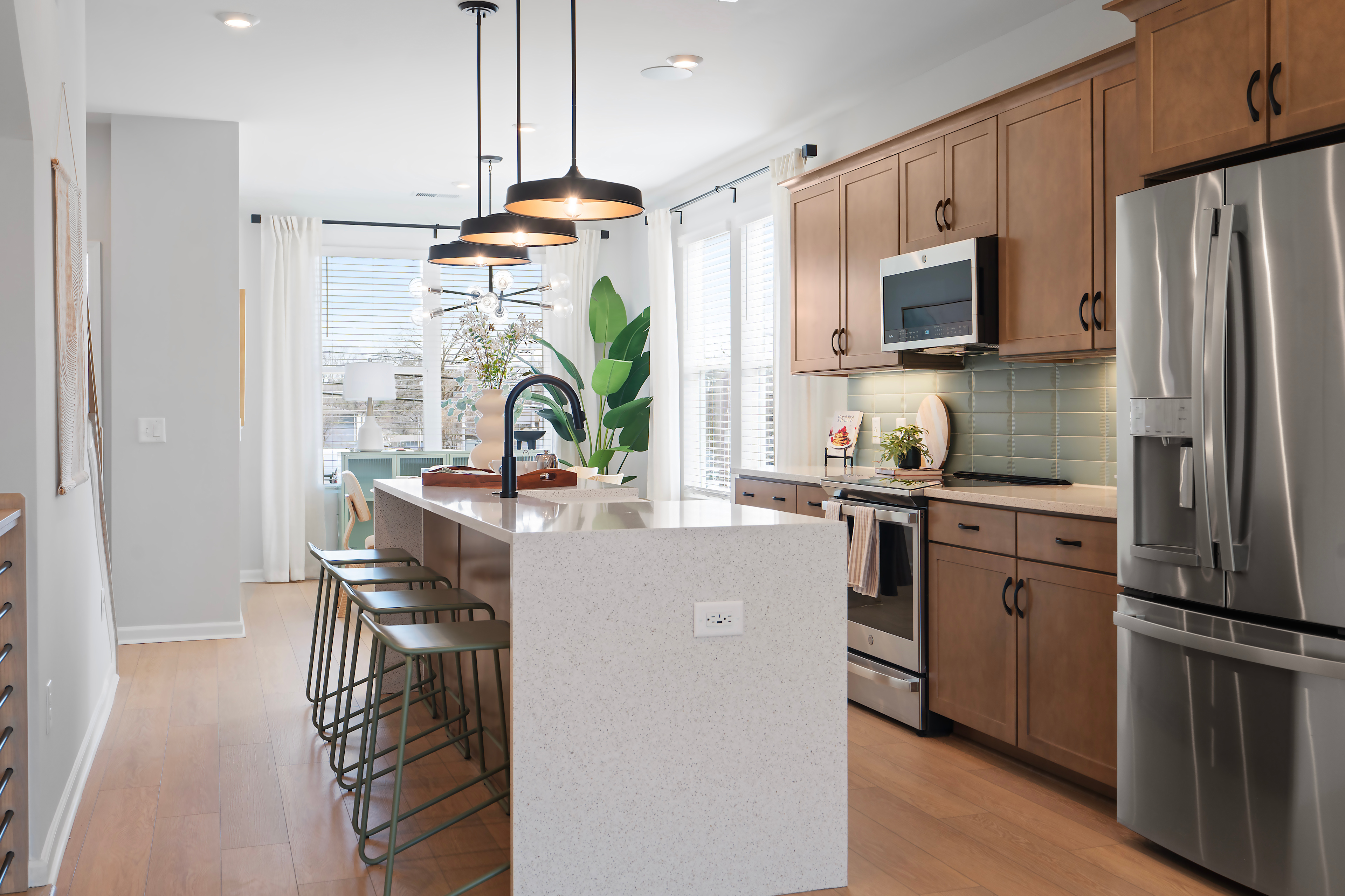 Move into More
Savings at Southmont