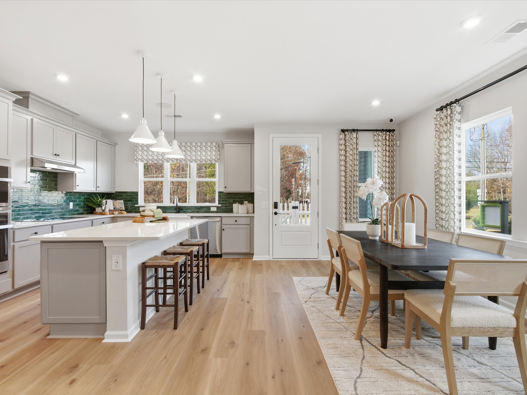 Interested in Living in Ellis Townes?