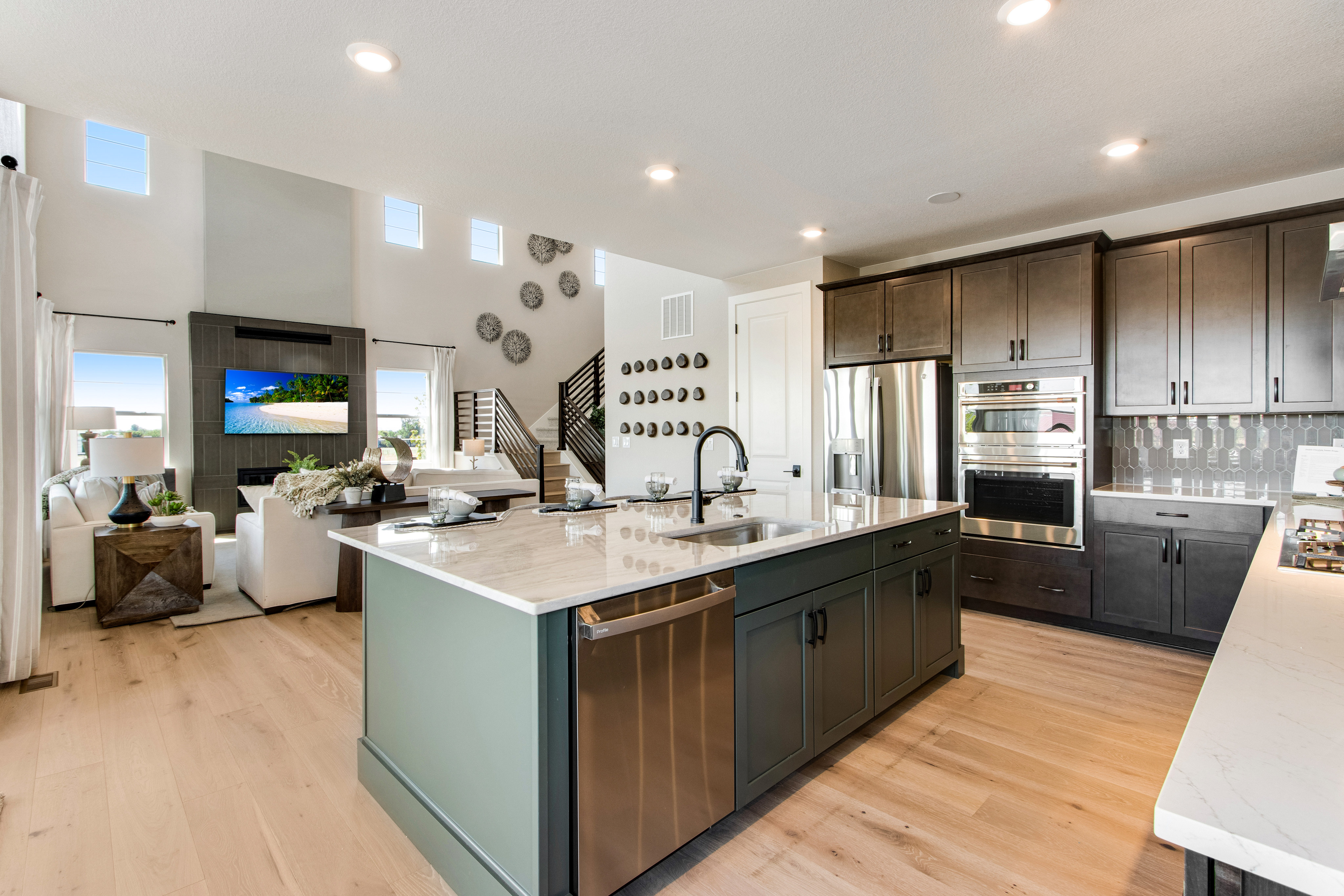 Secure a Rate Lock as Low as 4.99% (5.126% APR) on a Ready-to-Build or Design-Ready Home*