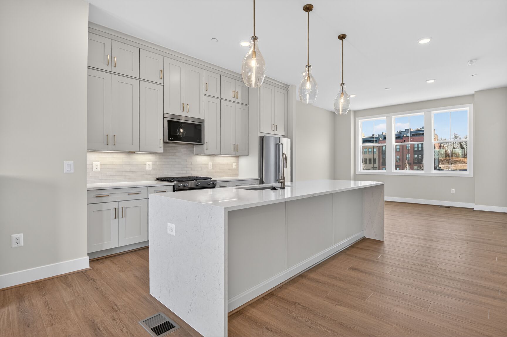 11904 Northpark Drive