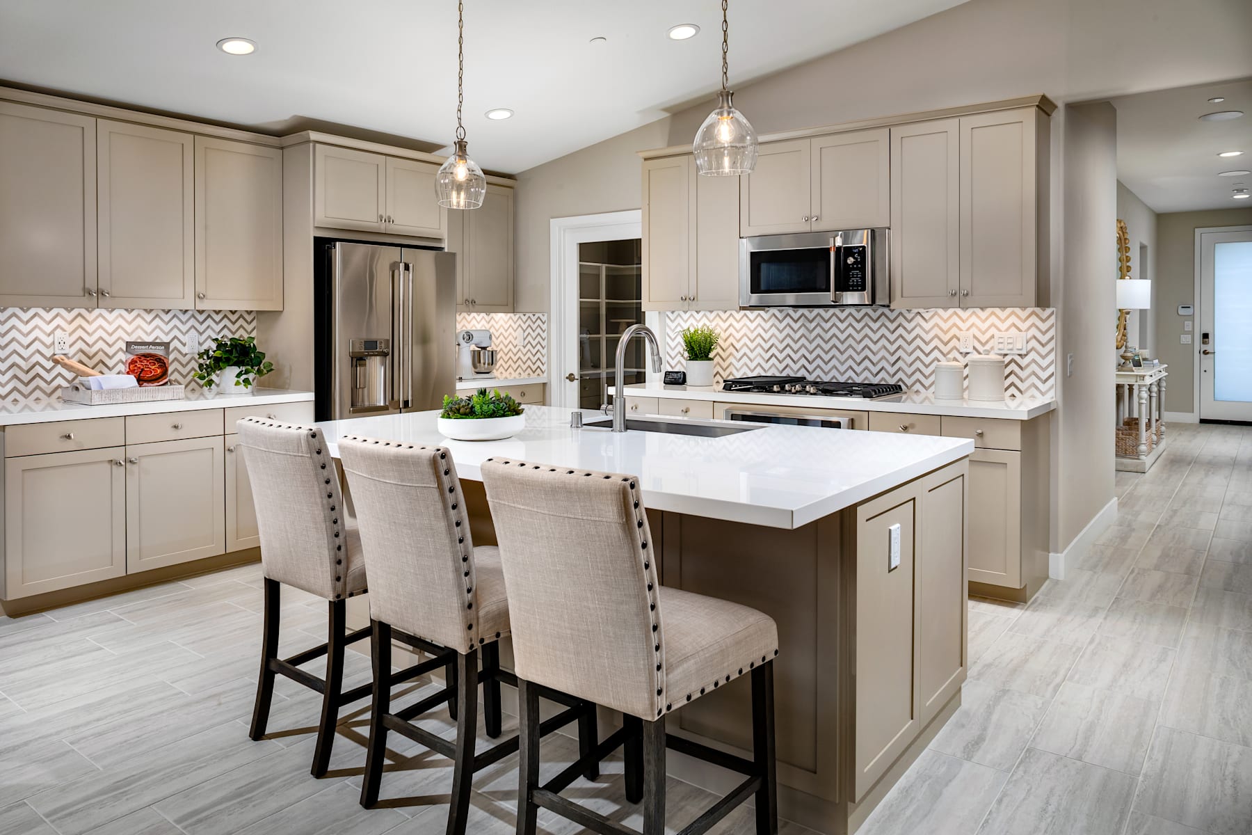 Interested in living at Lina at Altis?