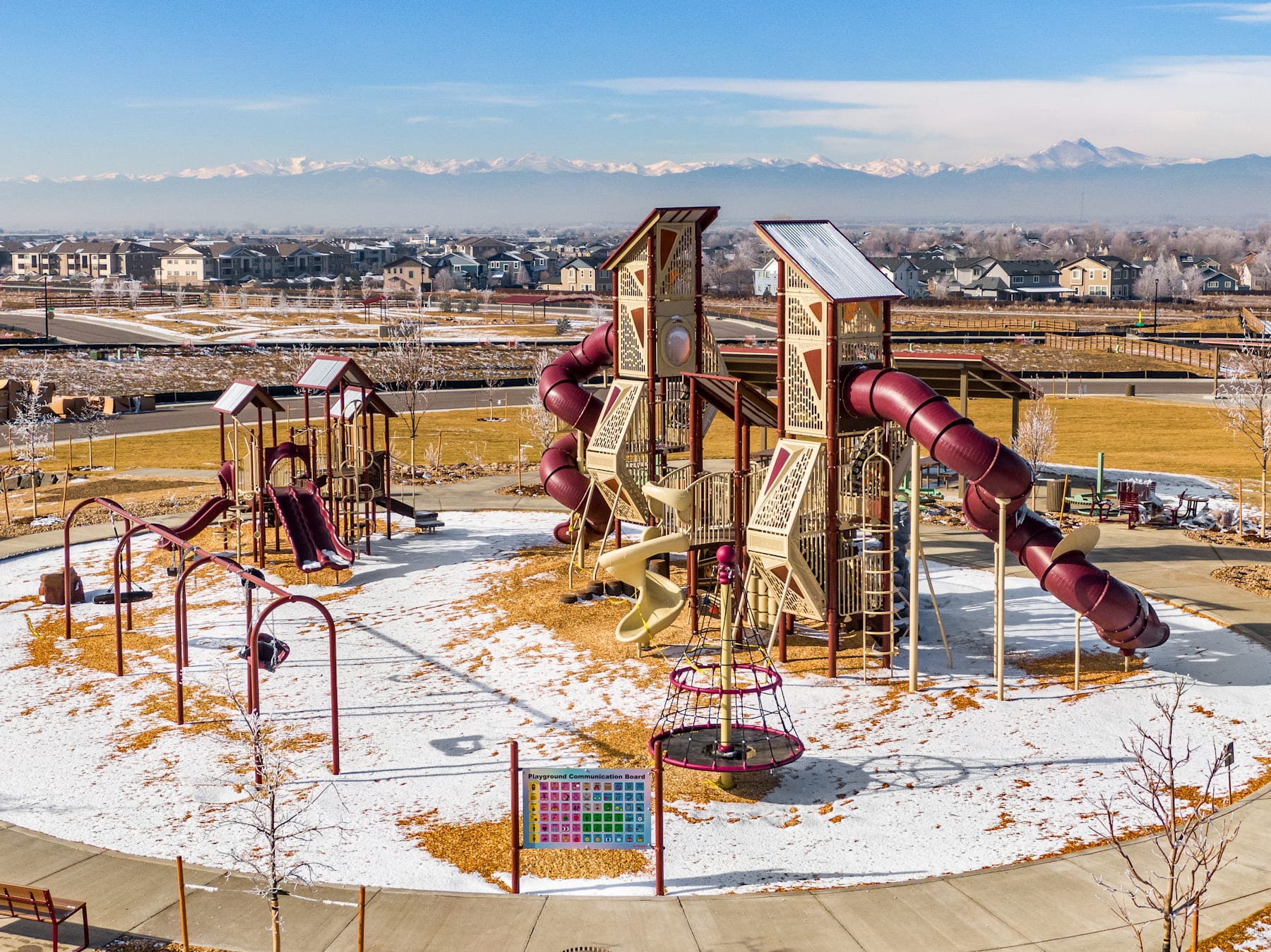 Thoughtfully designed parks and playgrounds invite you to embrace the Colorado lifestyle, where fresh mountain air, open green space, and room to gather create everyday moments of connection and adventure right outside your door.