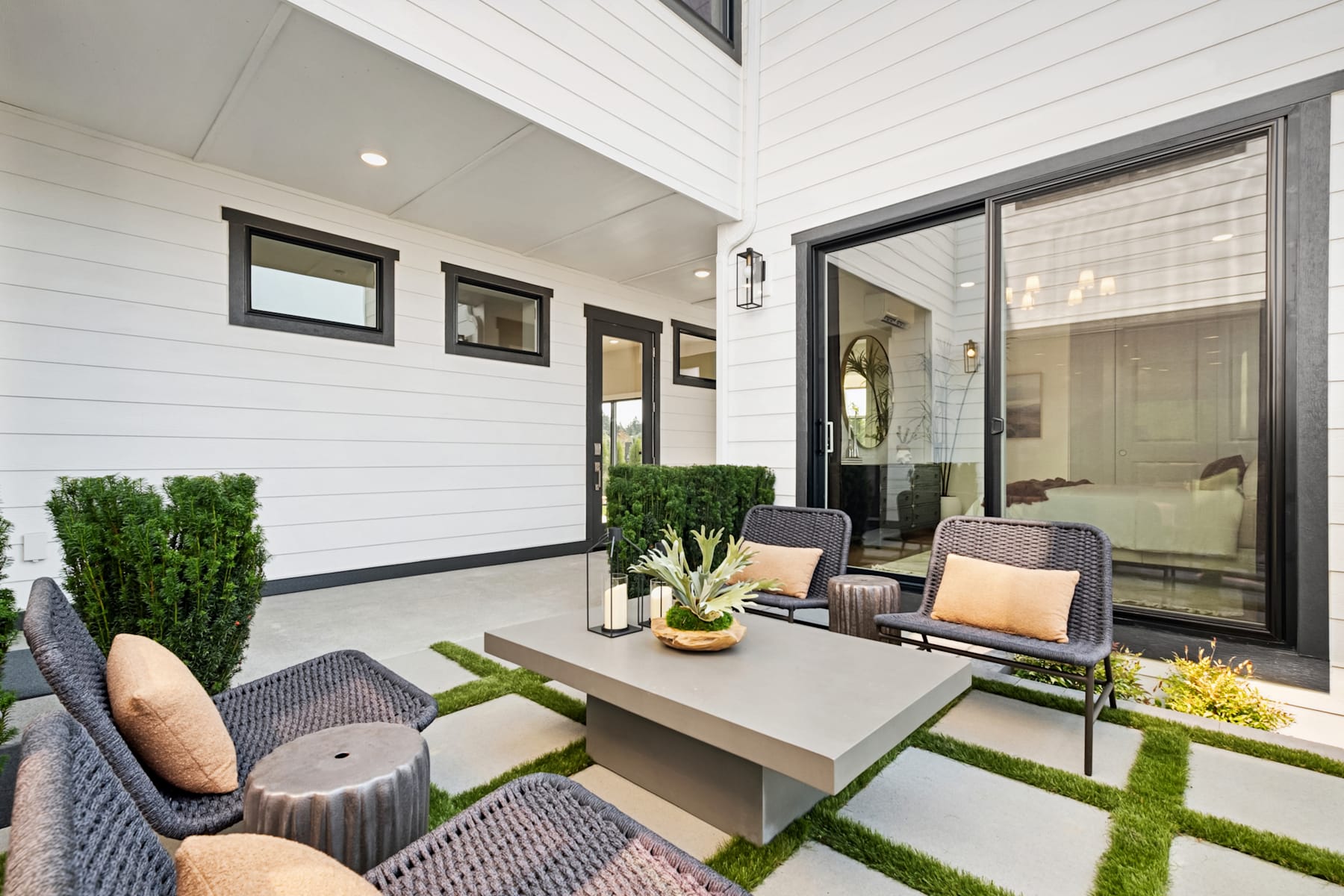 Indoor-Outdoor Living