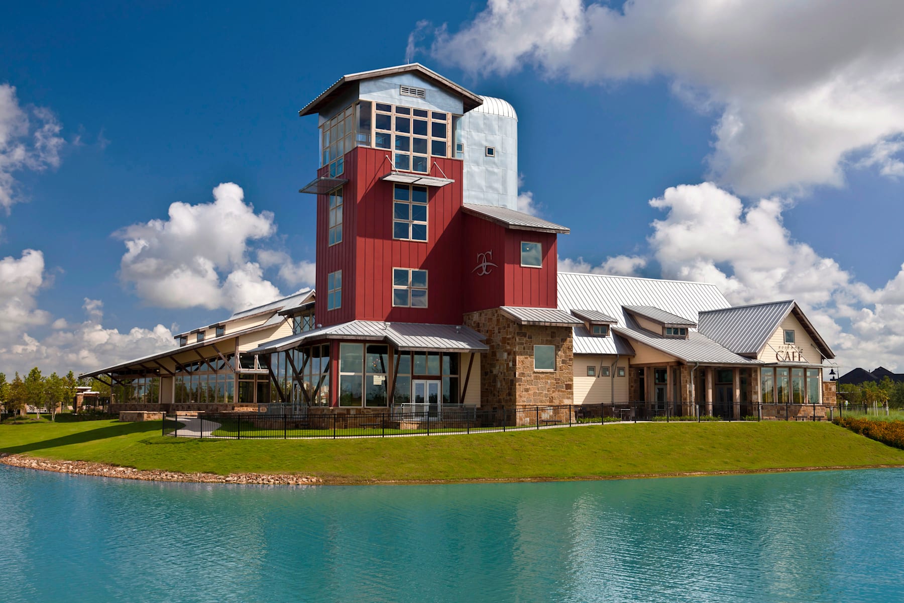 Explore rolling hills, sparkling lakes, and rustic landscapes that create a peaceful escape in the heart of Fulshear. 