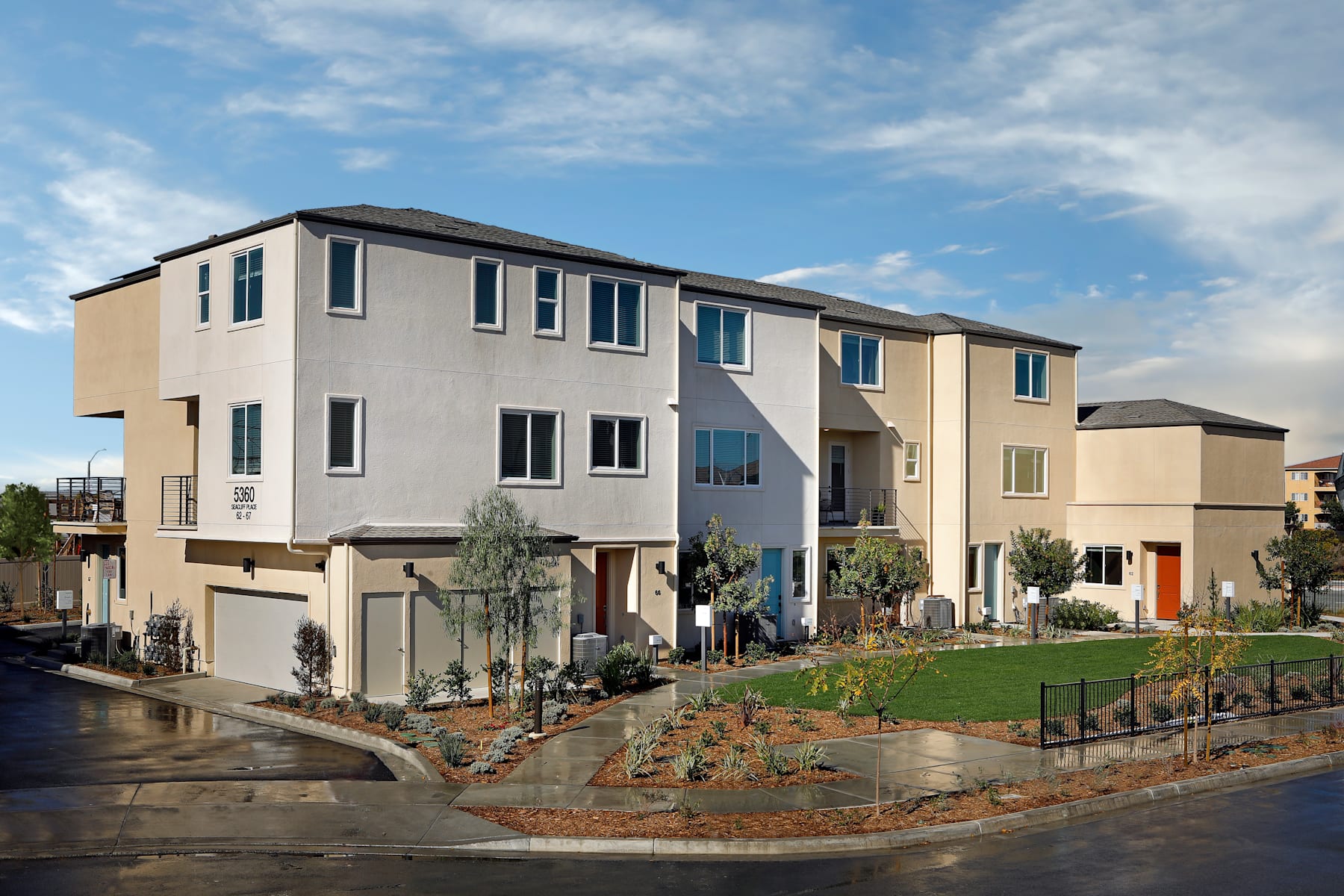 Interested in Living in Agualuna?