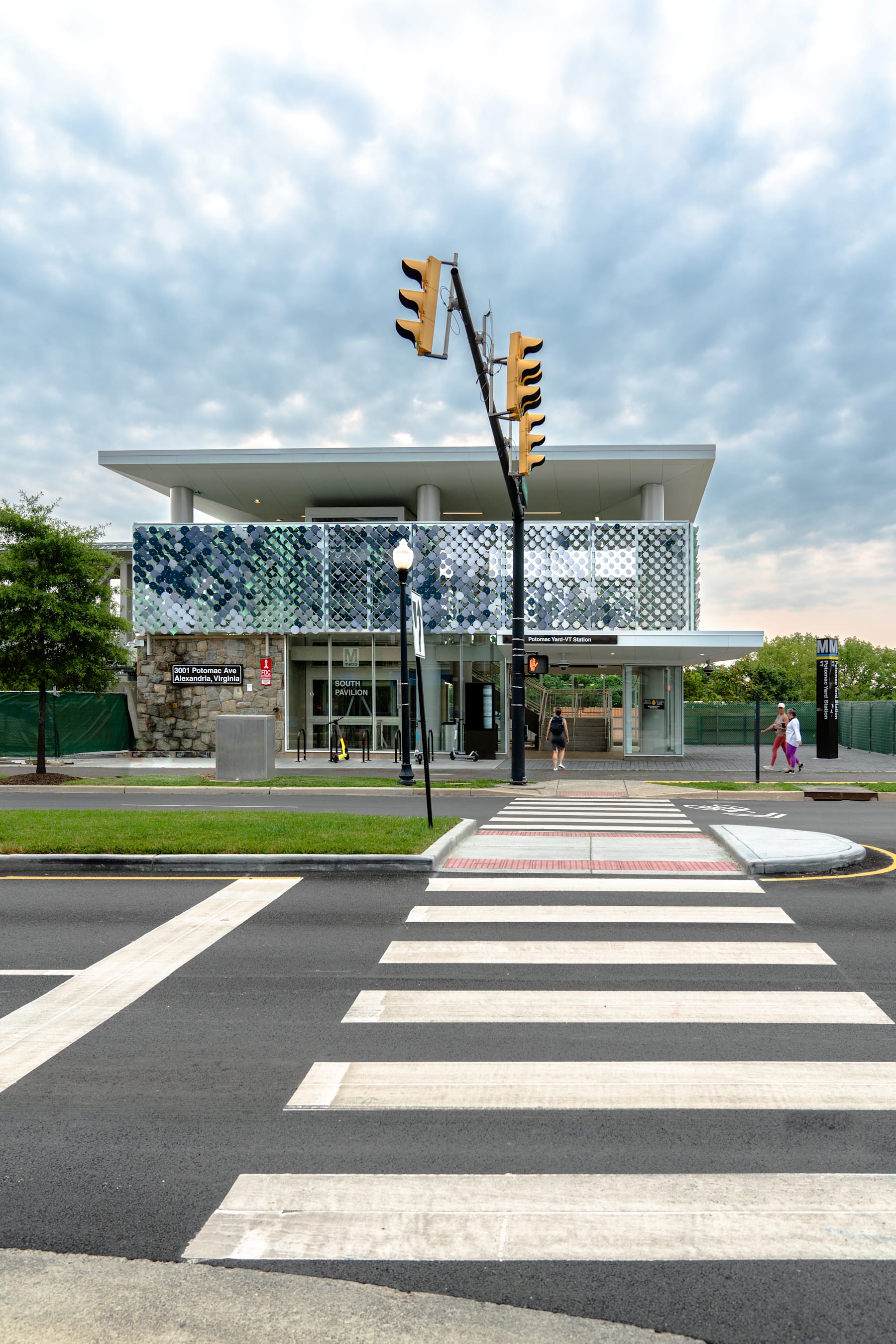 Effortless Connections