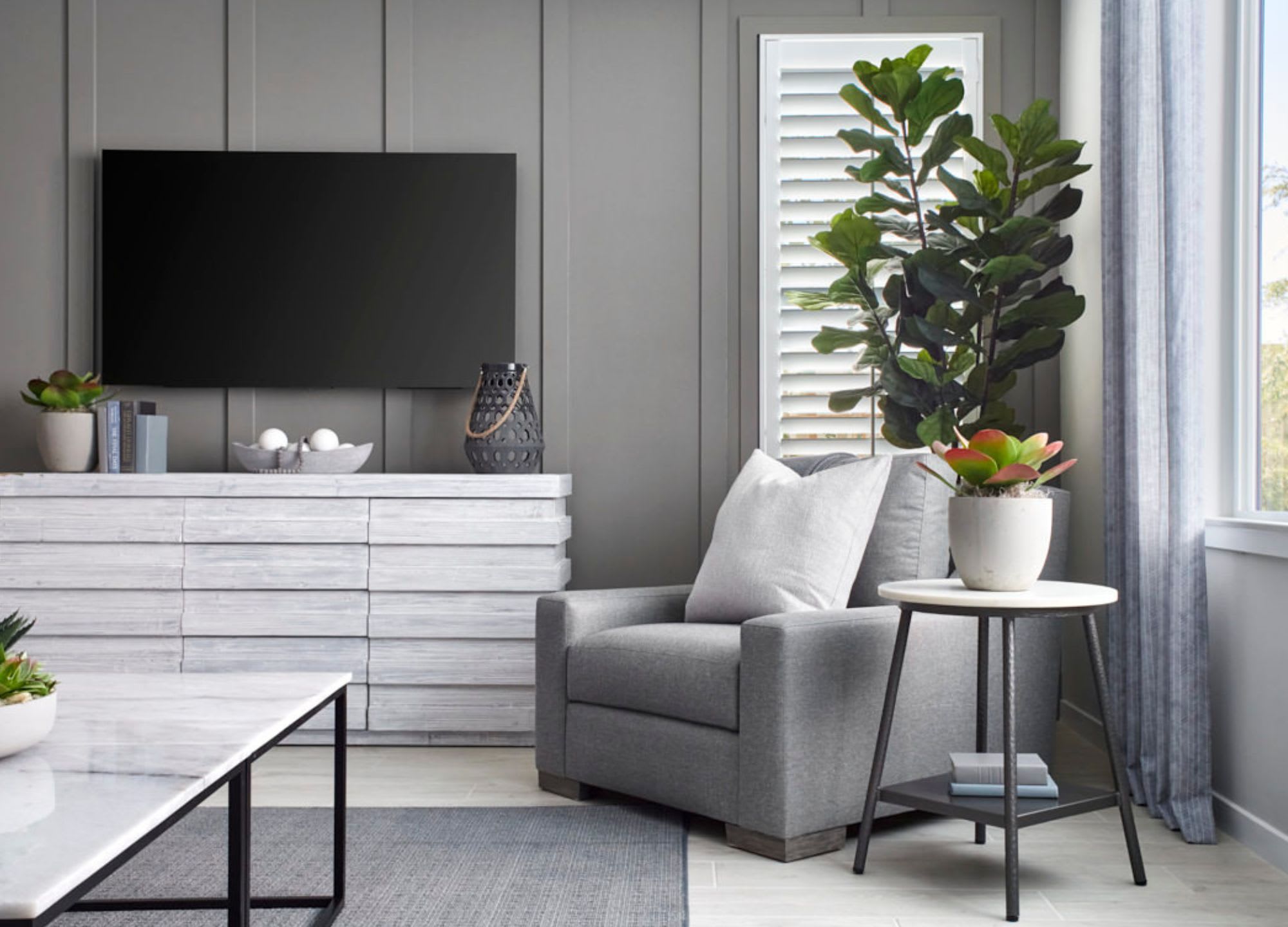 It’s Spring Cleaning Time: How to Declutter for a Minimalist Lifestyle