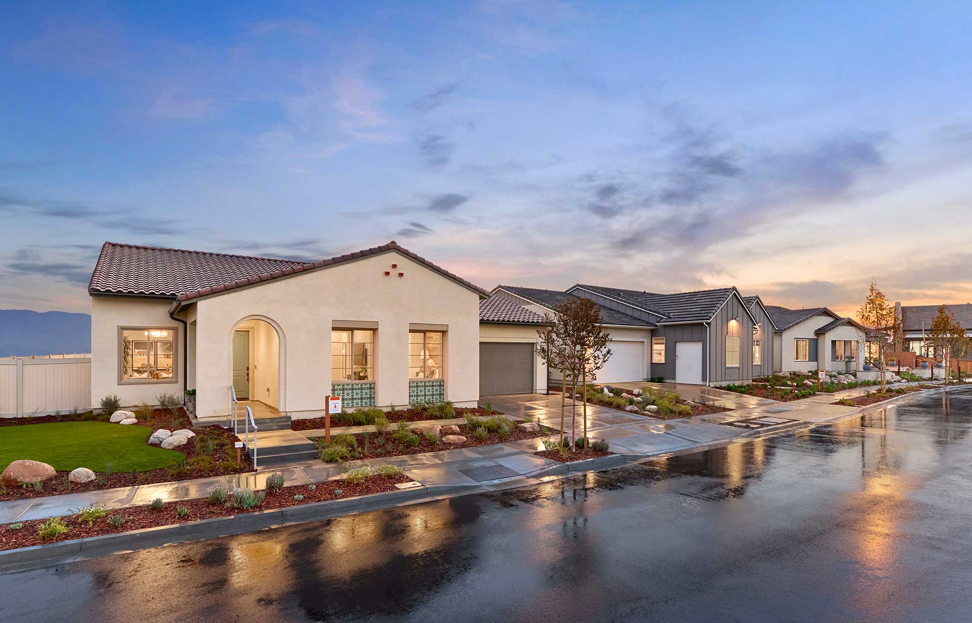 Find the Perfect Floorplan at Altis in Santa Clarita, California