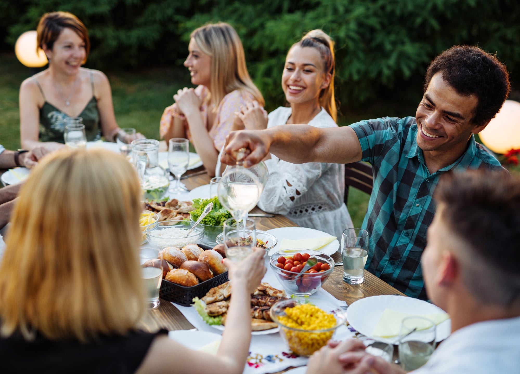 Essentials for Easy Outdoor Entertaining