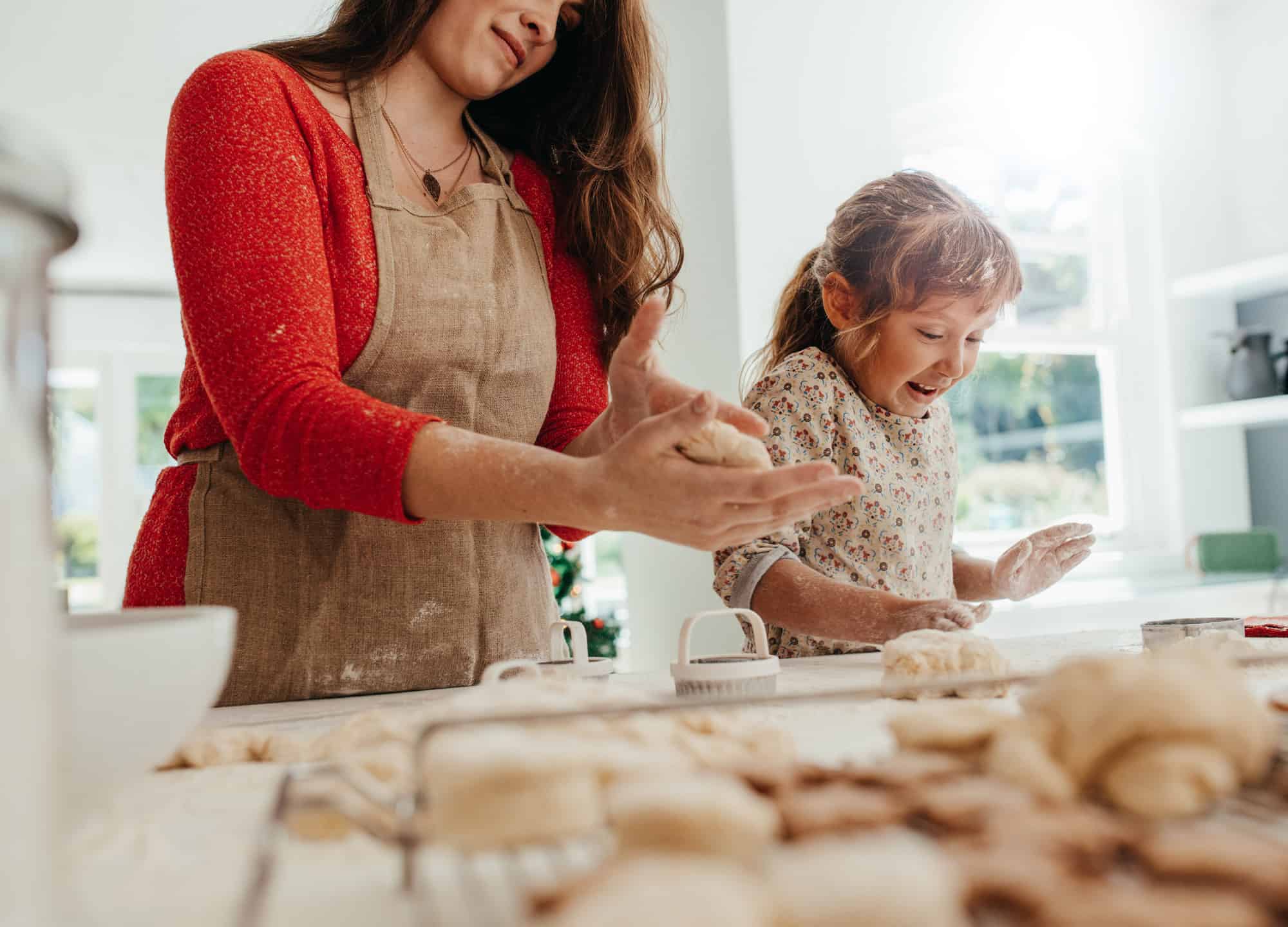 5 Ingredients for Fun Holiday Baking With the Kids