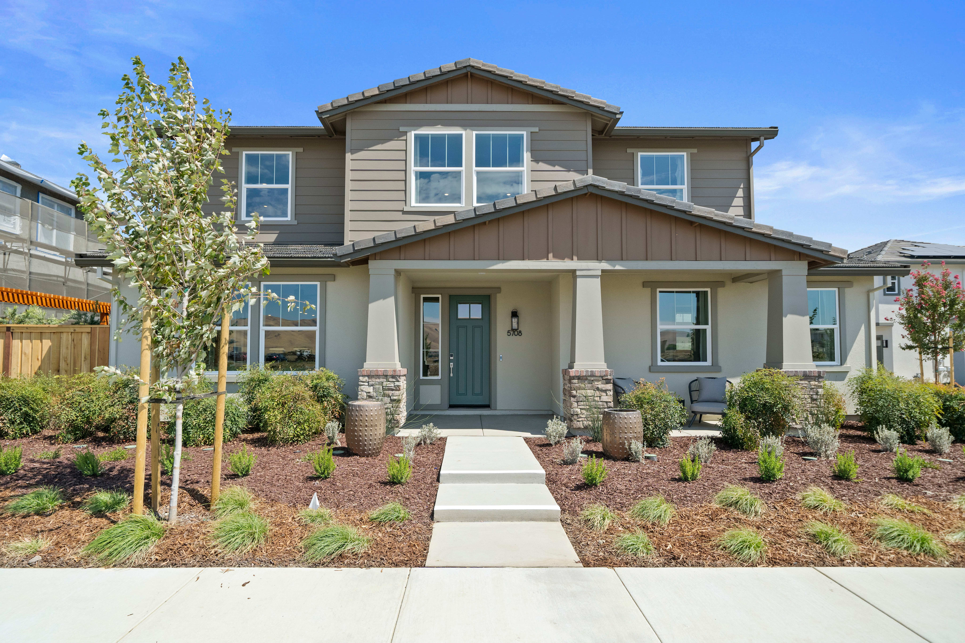 Swirl at One Lake - Plan 3 Exterior