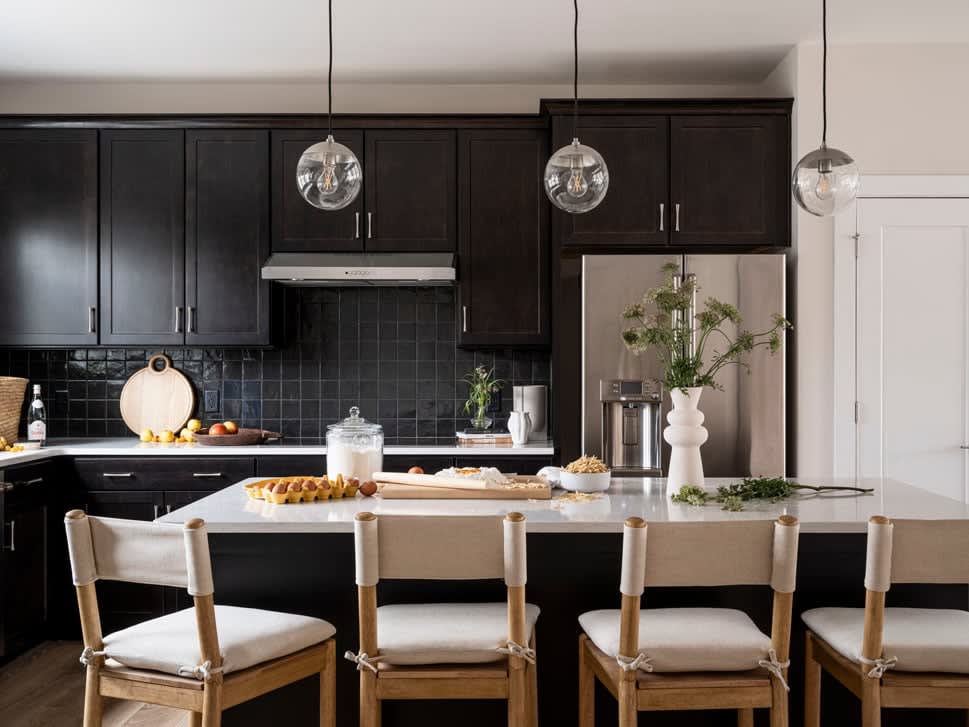 Tri Pointe Homes Opens Three-Story Townhome Community in Oakhurst