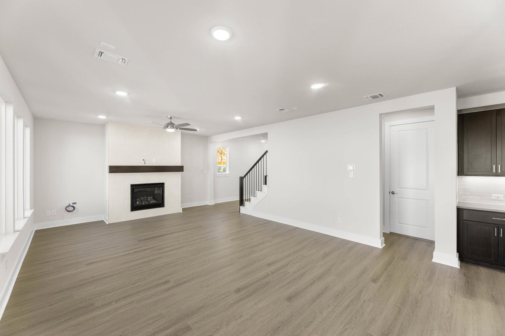 Holly at 11740 Edgewood Drive, Justin, Texas: photo 3