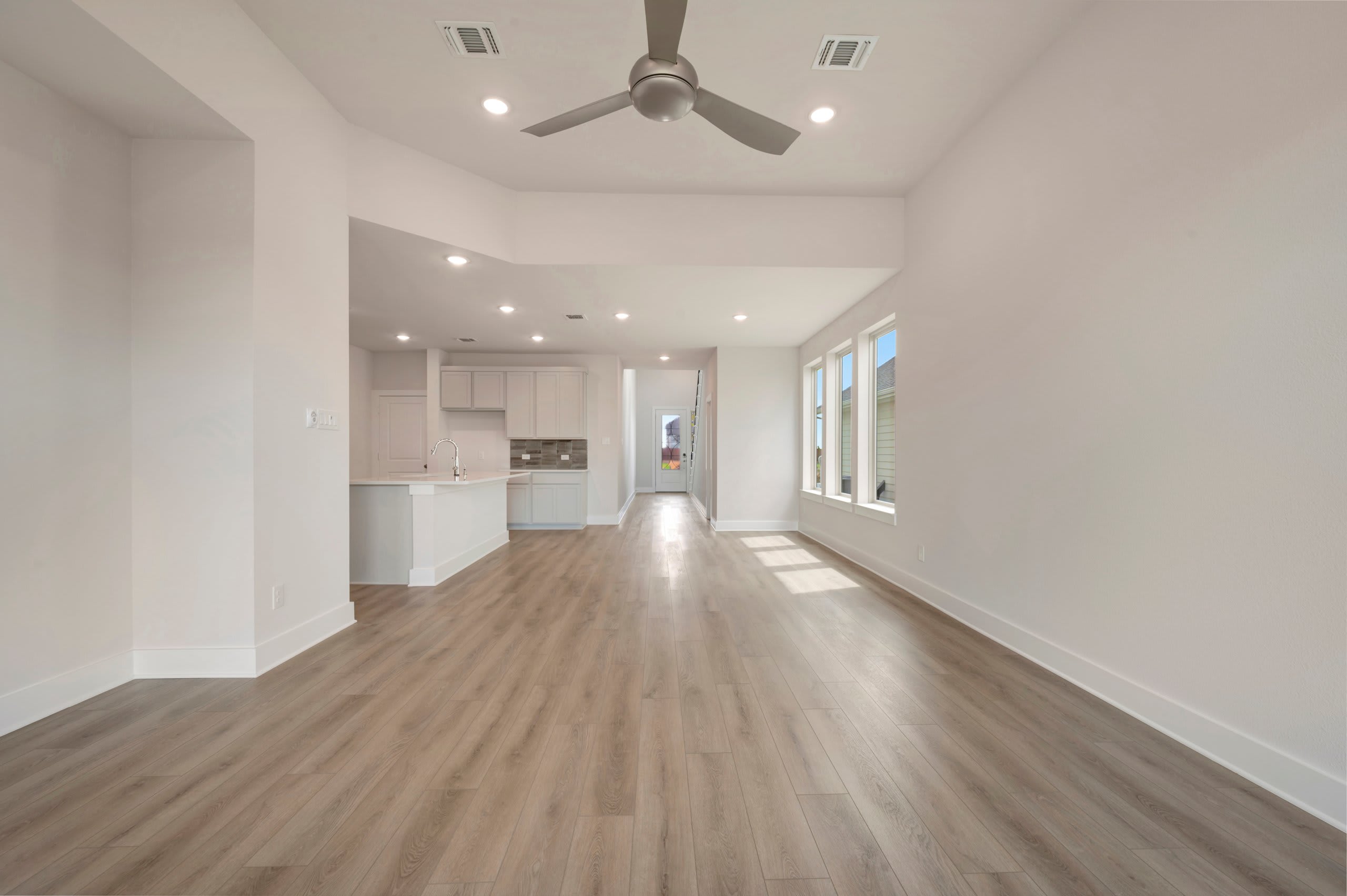 Ember at 7420 Autumn Hill Drive, Denton, Texas: photo 2