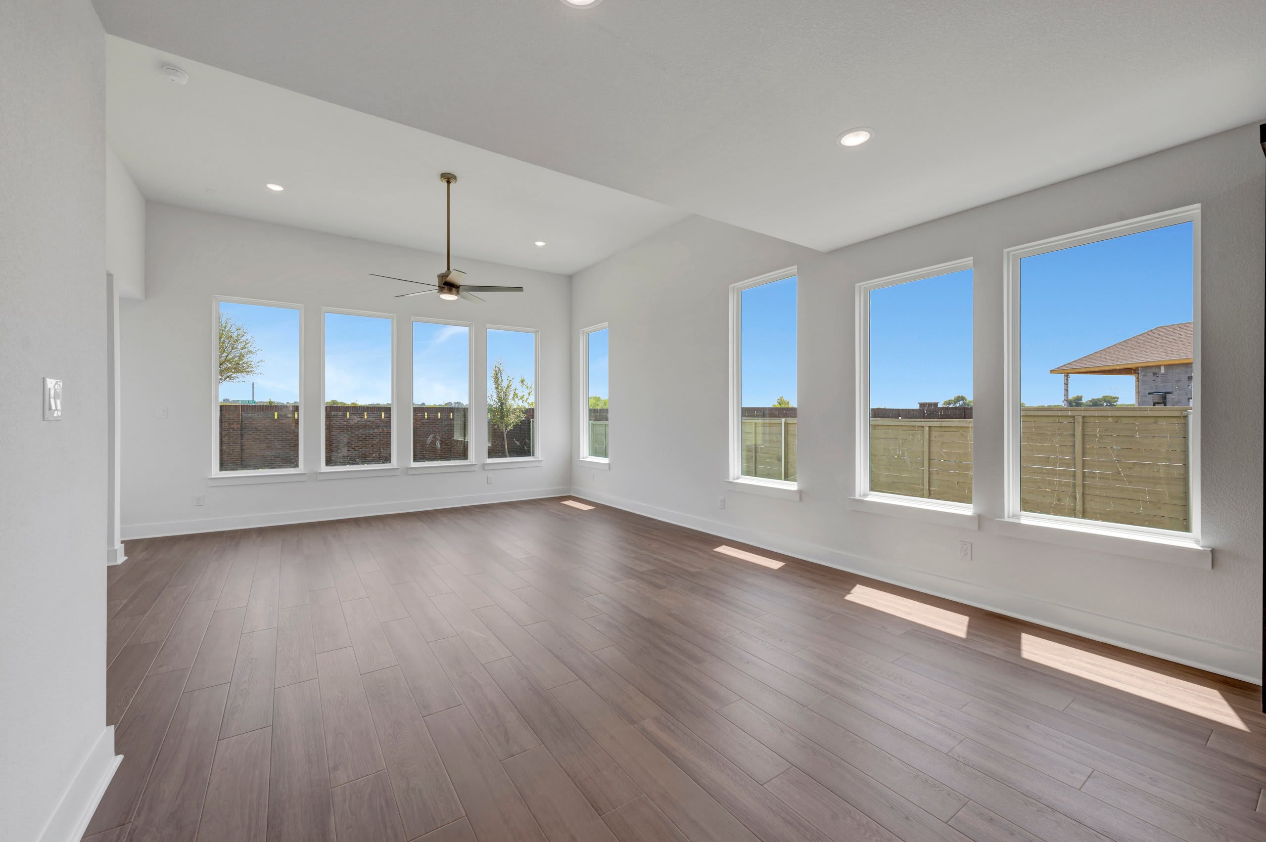 Willow at 8001 Autumn Sage Trail, Denton, Texas: photo 2
