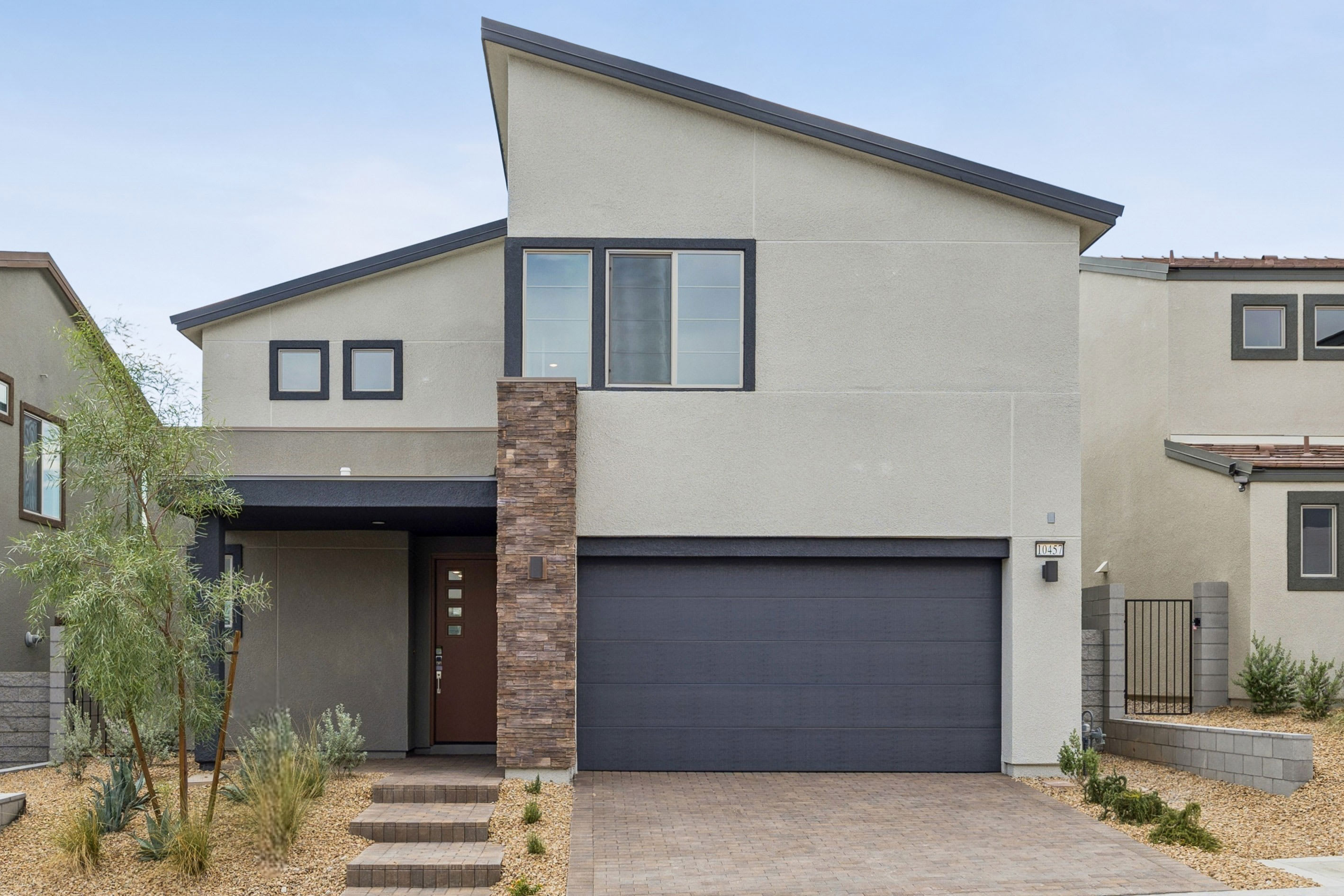 10457 Mountain Aster Avenue exterior