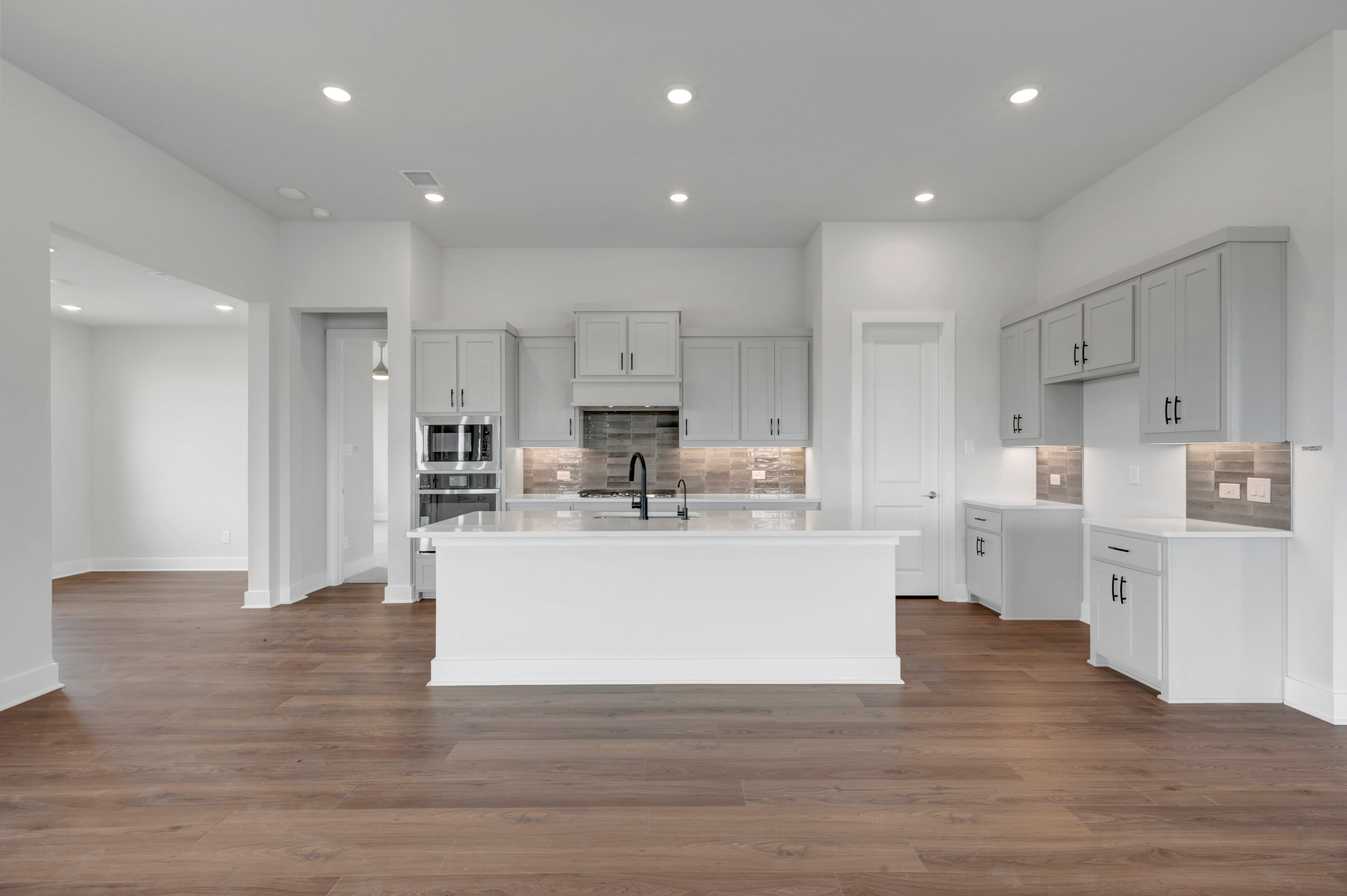 Cameron at 344 Kathryn Drive, Fort Worth, Texas: photo 3