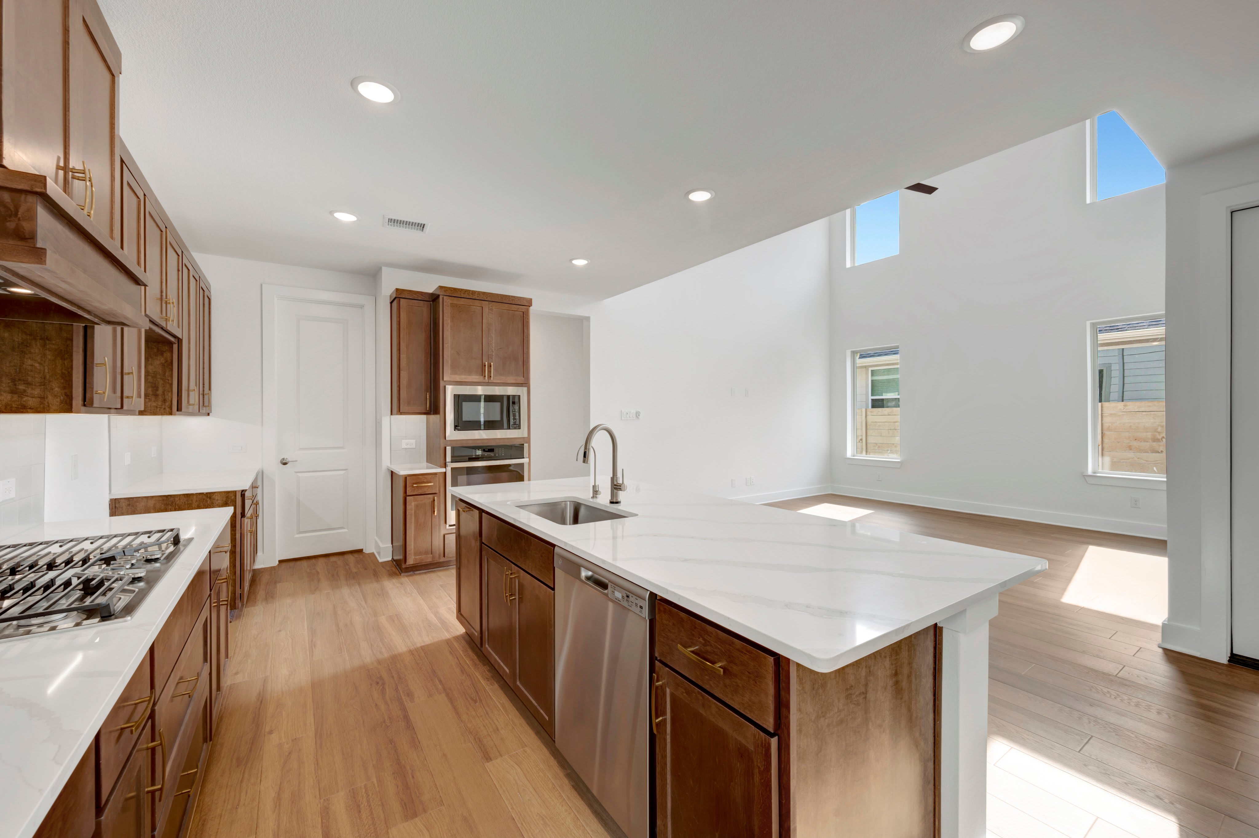 Victoria at 3649 Andromeda Drive, McKinney, Texas: photo 2