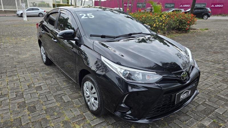 TOYOTA YARIS SEDAN 1.5 XL 2024