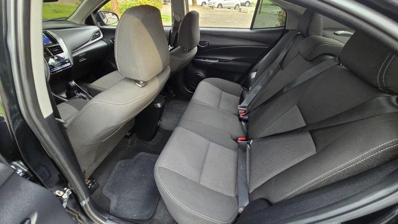 TOYOTA YARIS SEDAN 1.5 XL 2024 — foto 5