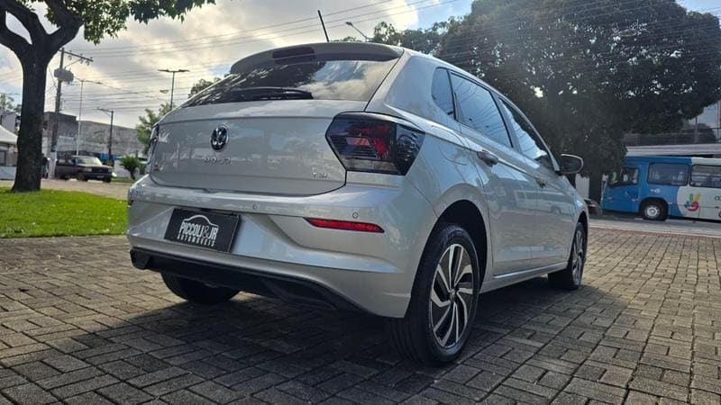 VOLKSWAGEN POLO HIGHLINE TSI 1.0 FLEX 12V AUT 2023 — foto 3