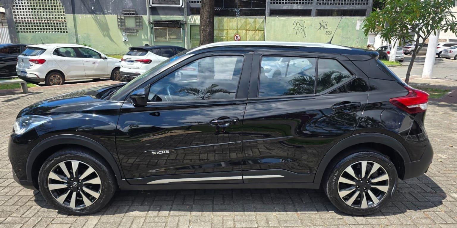 NISSAN KICKS 1.6 FLEXSTART SV XTRONIC AUT 2017 — foto 3