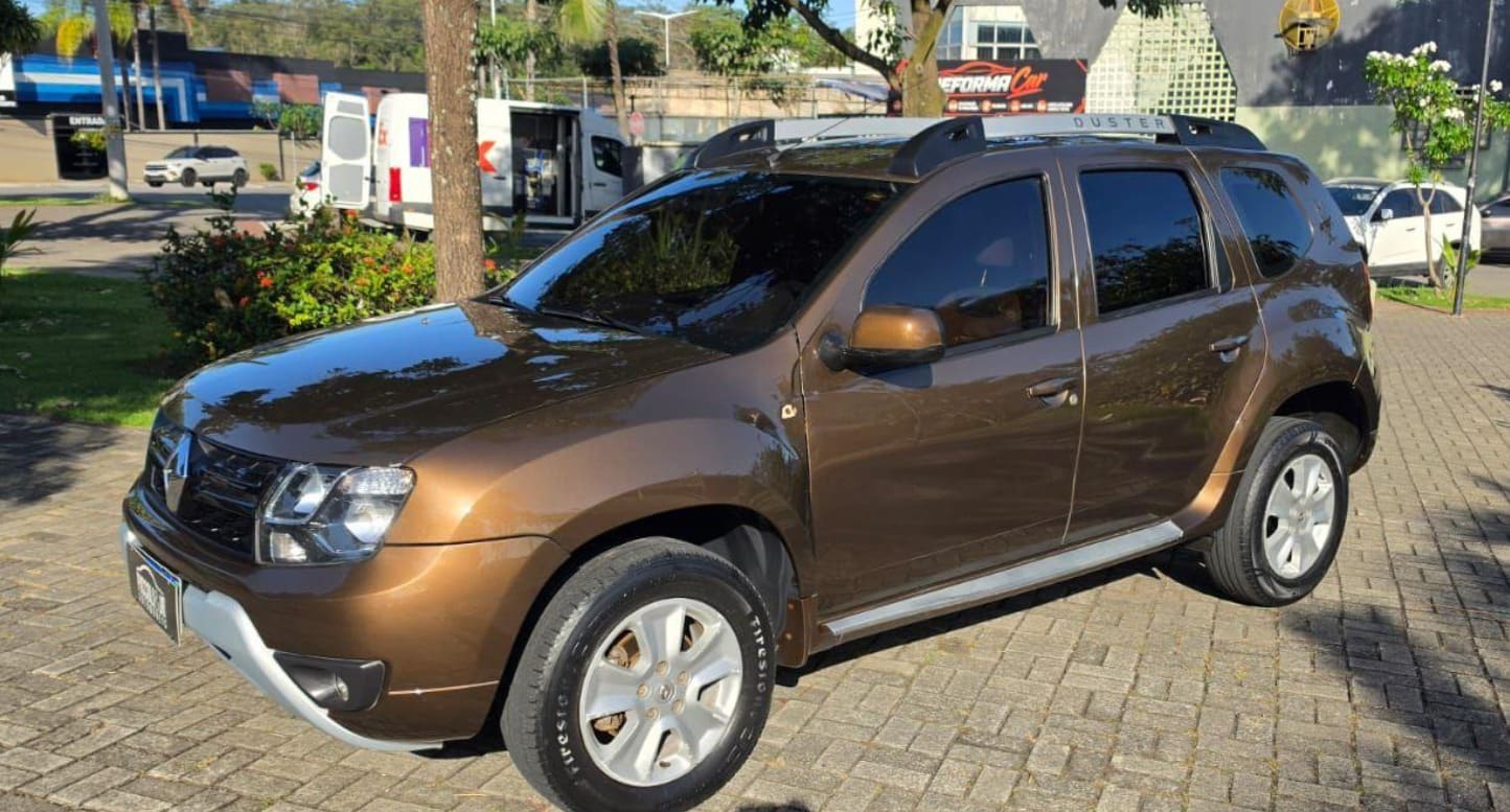 RENAULT DUSTER 2.0 DYNAMIC 4X2 AUT 2015 — foto 4