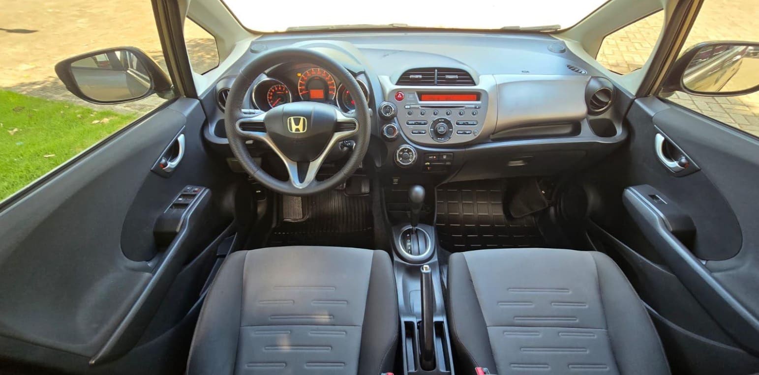 HONDA Fit Twist 1.5 Flex 16V 5p Aut. 2013 — foto 7