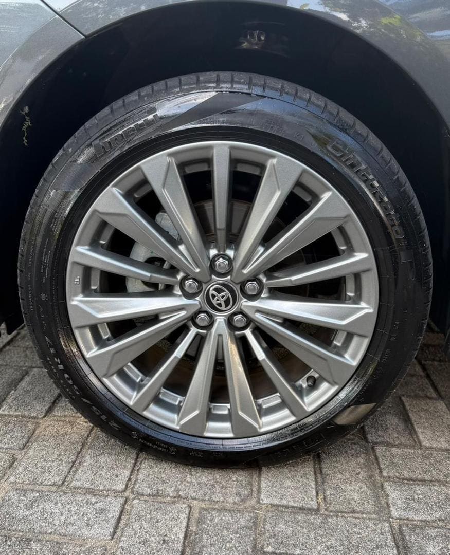 TOYOTA COROLLA XEI 20 AUT 2025 — foto 13