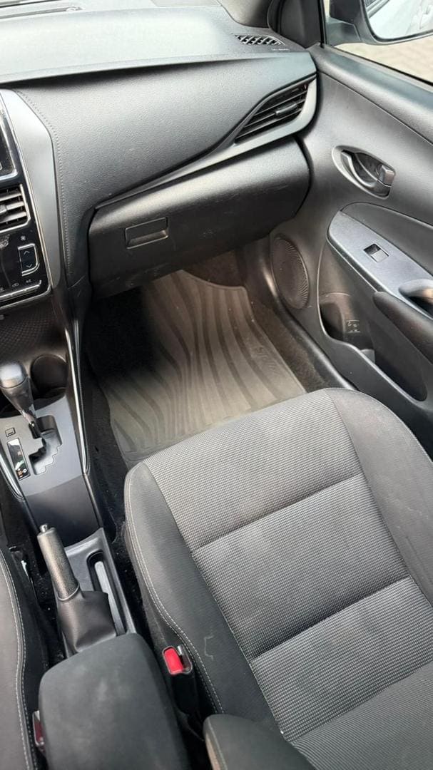 TOYOTA YARIS HA XL15 2022 — foto 9