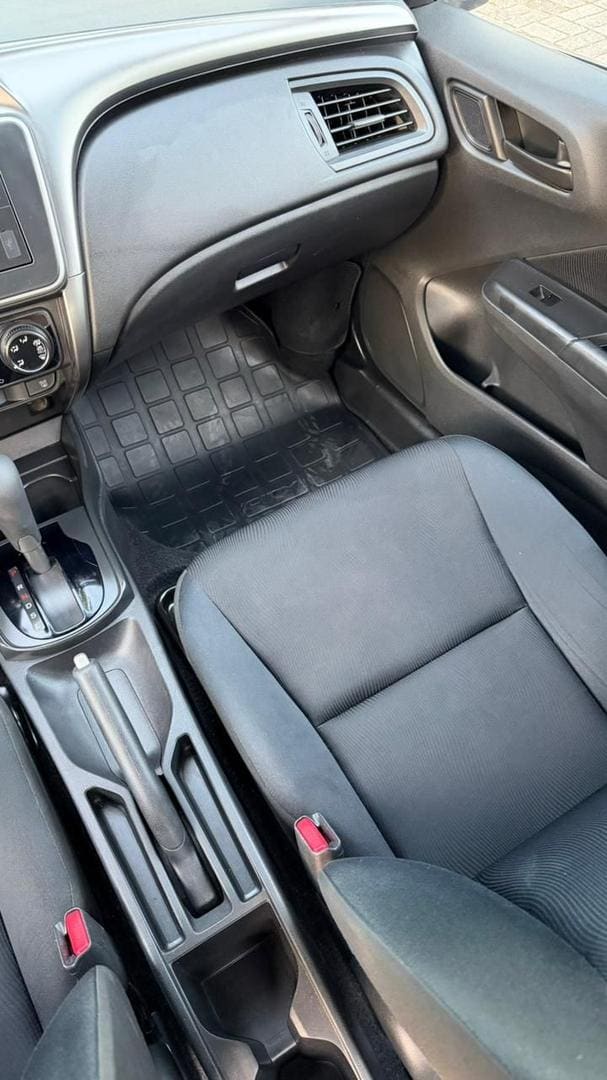 HONDA CITY LX CVT 2015 — foto 9