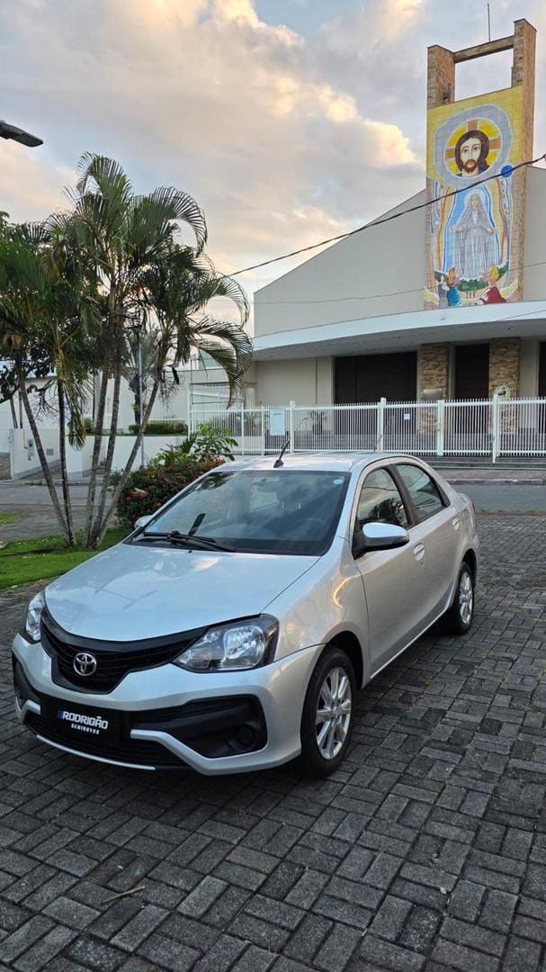 TOYOTA ETIOS SD XPLUS AT 2019
