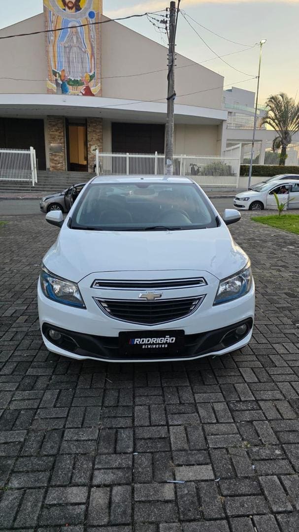 CHEVROLET PRISMA 1.4MT LT 2015 — foto 2