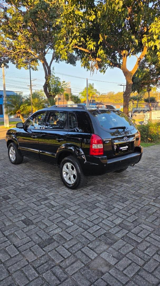 HYUNDAI TUCSON GL 20L 2009 — foto 3