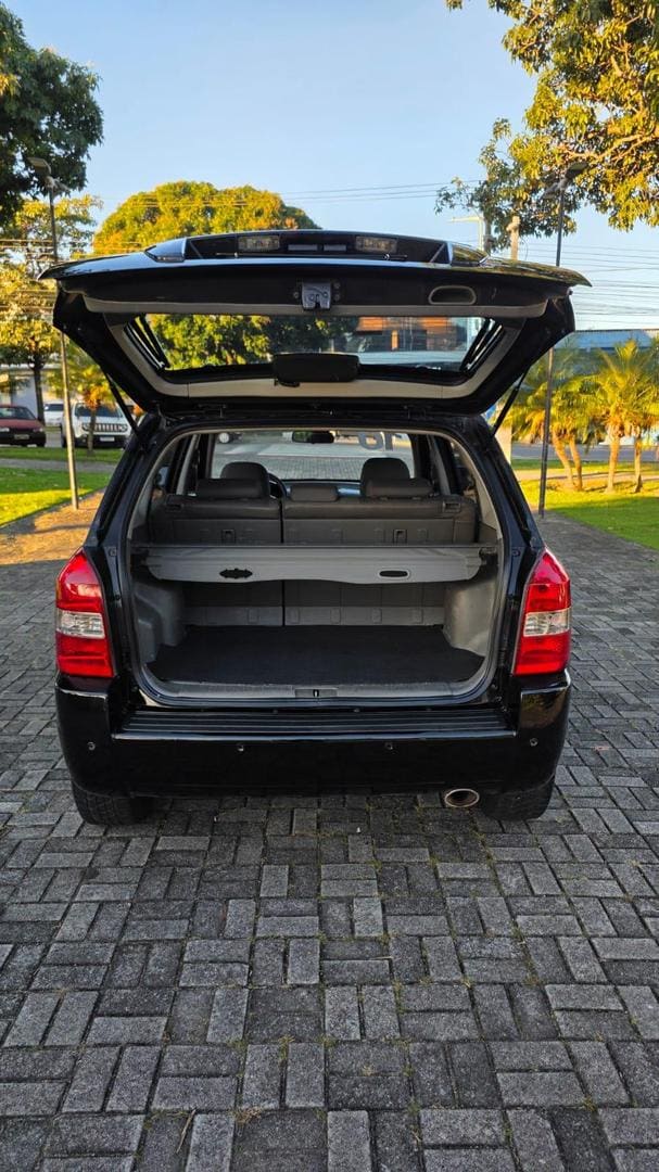 HYUNDAI TUCSON GL 20L 2009 — foto 6