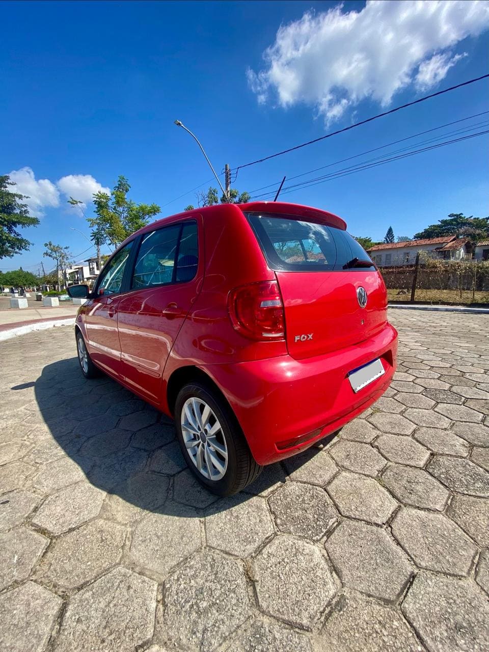 VOLKSWAGEN FOX 1.0 TREND 2014 — foto 9