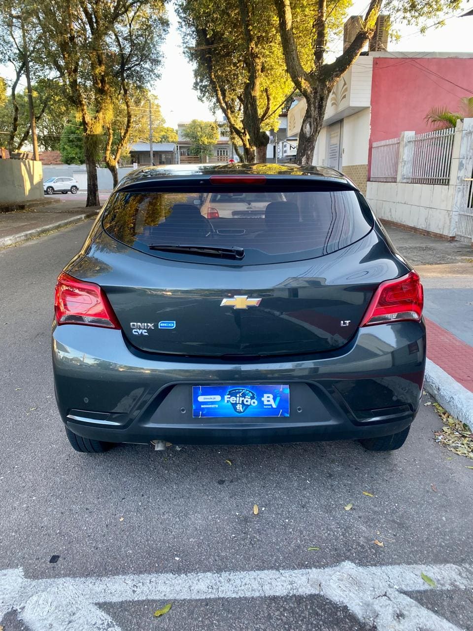 CHEVROLET Onix LT 2018 — foto 3