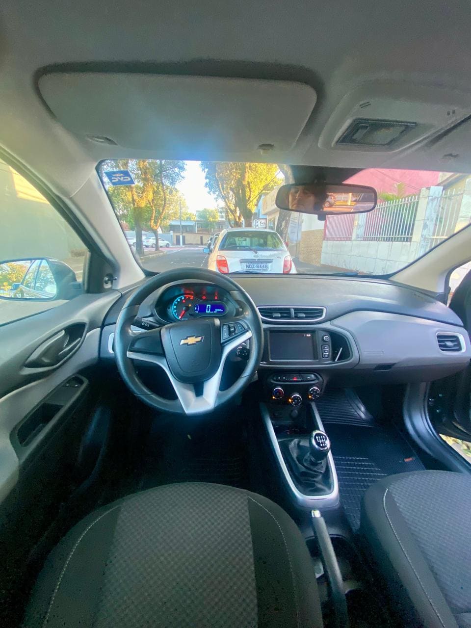 CHEVROLET Onix LT 2018 — foto 13