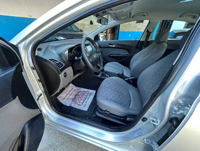 HYUNDAI HB20S Style 1.6 Flex 16V Aut. 2018 — foto 7