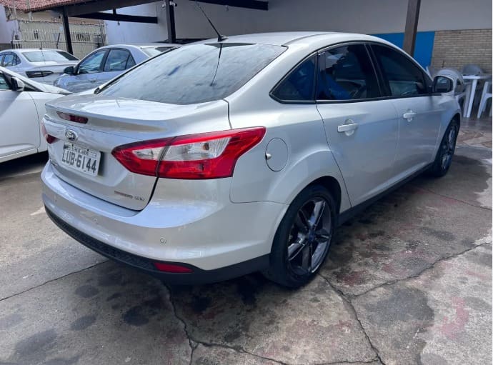 FORD Focus Sedan 2.0 16v/2.0 16V Flex 4P Aut. 2015 — foto 3