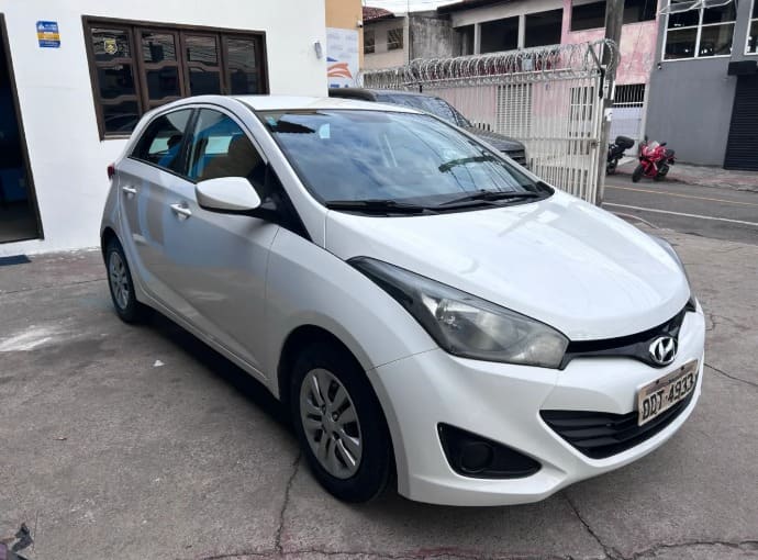 HYUNDAI HB20 C./c.plus/c.style 1.6 Flex 16V Mec. 2013 — foto 2