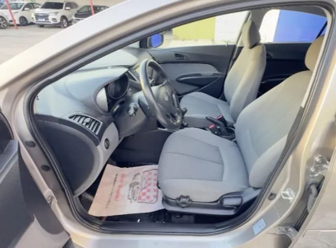 HYUNDAI HB20S C.plus/c.style1.0 Flex 12V Mec. 4P 2018 — foto 7