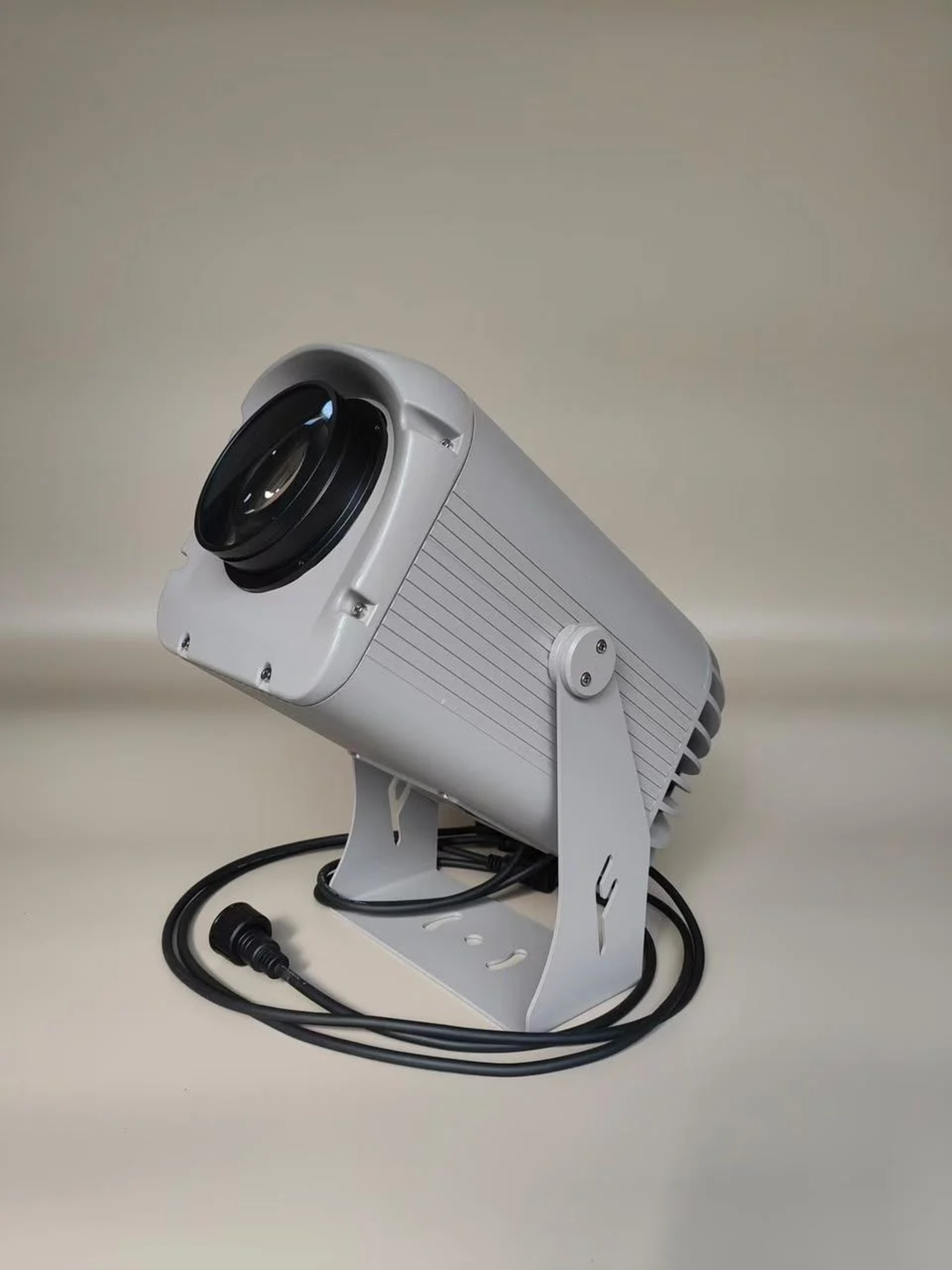 Всепогодний світлодіодний гобо-проєктор IP65 GML Gobo Projector Zoom - IP 1