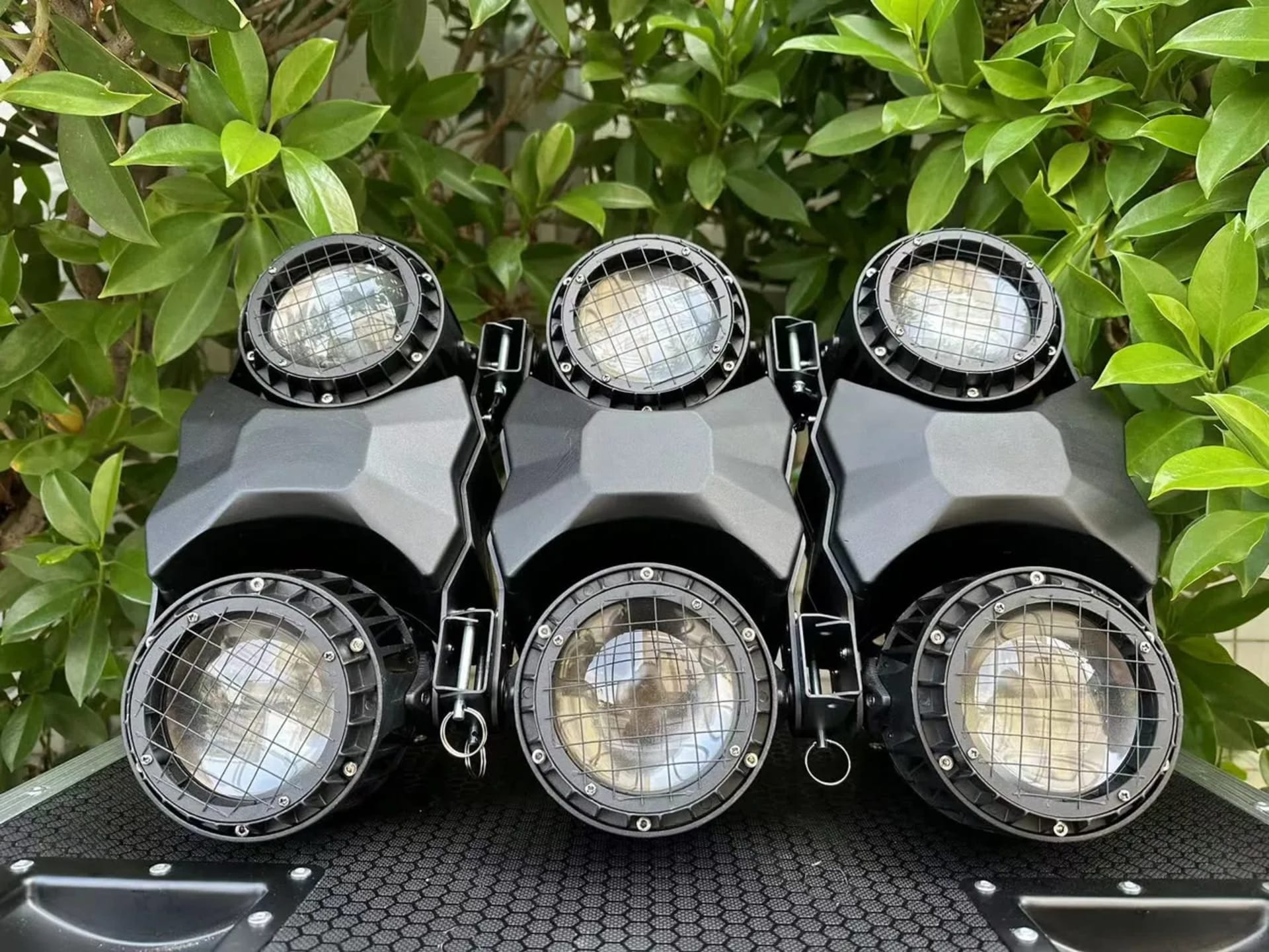 Всепогодний світлодіодний бліндер 2x100W GML Blinder 2 IP 1