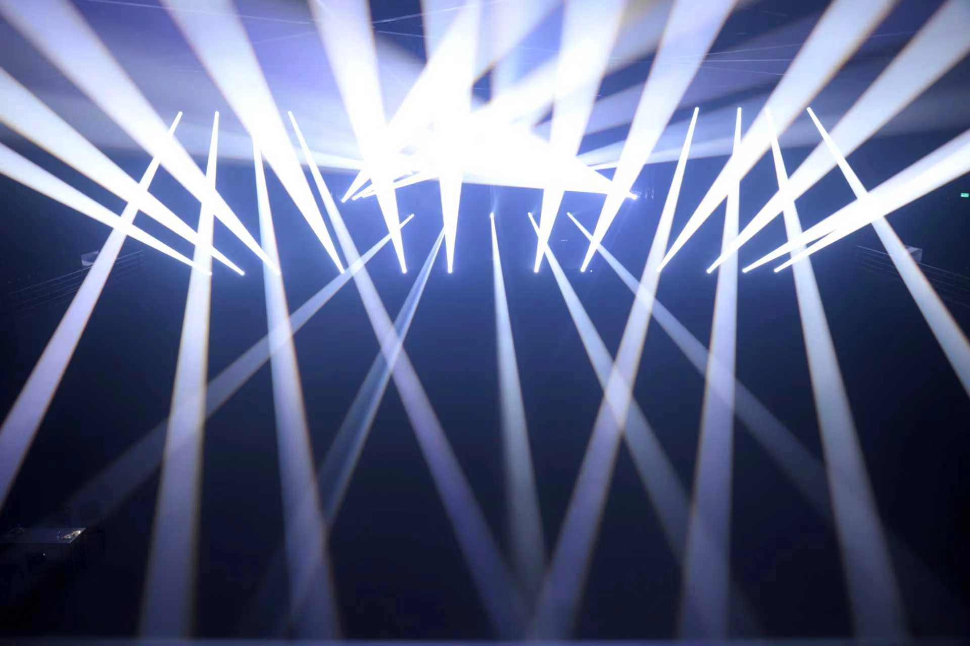 GML LASER BEAM 300 IP stage color output