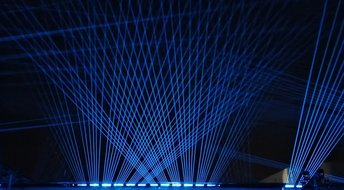 GML LASER BAR projection 2