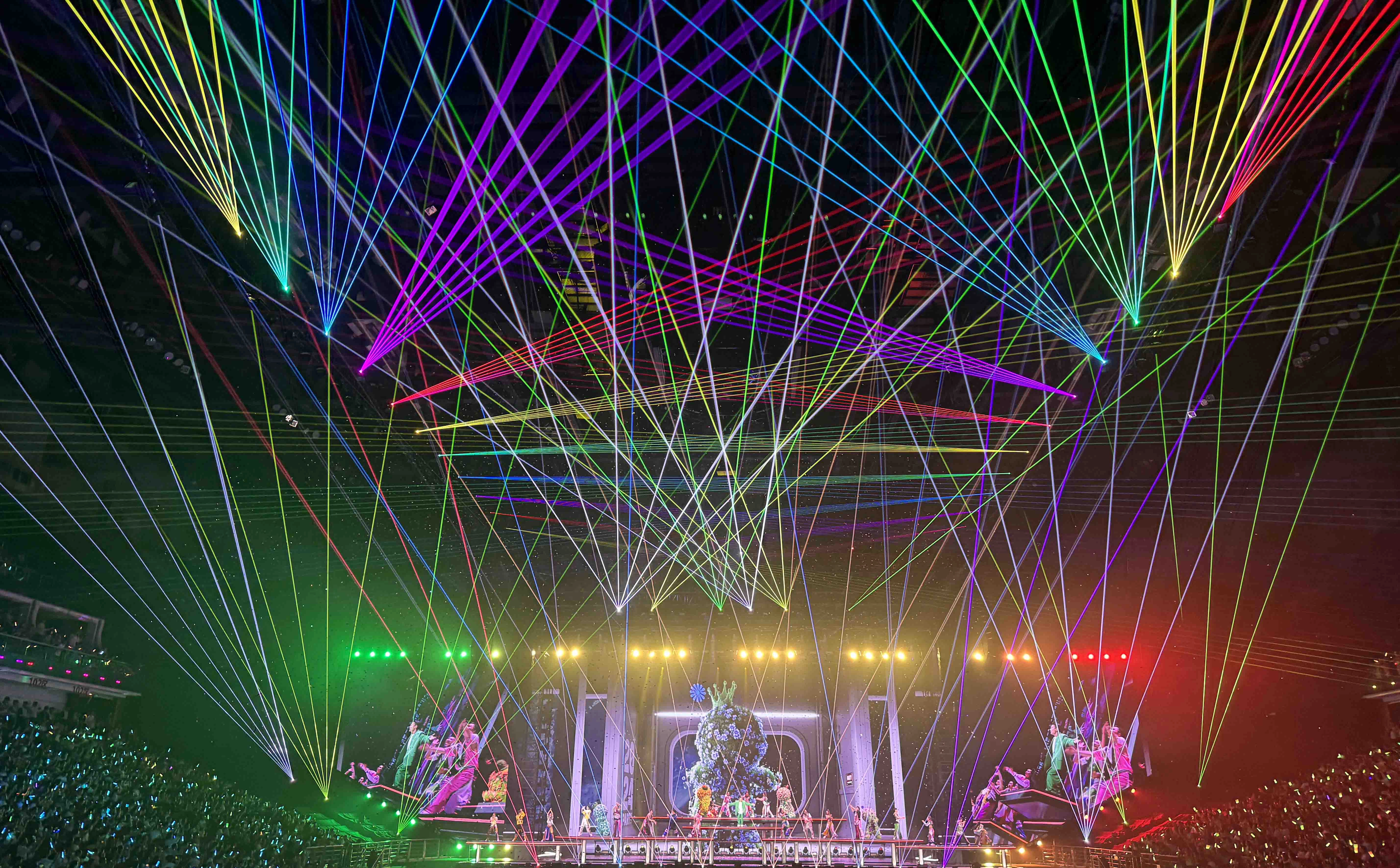 GML LASER BAR projection 4
