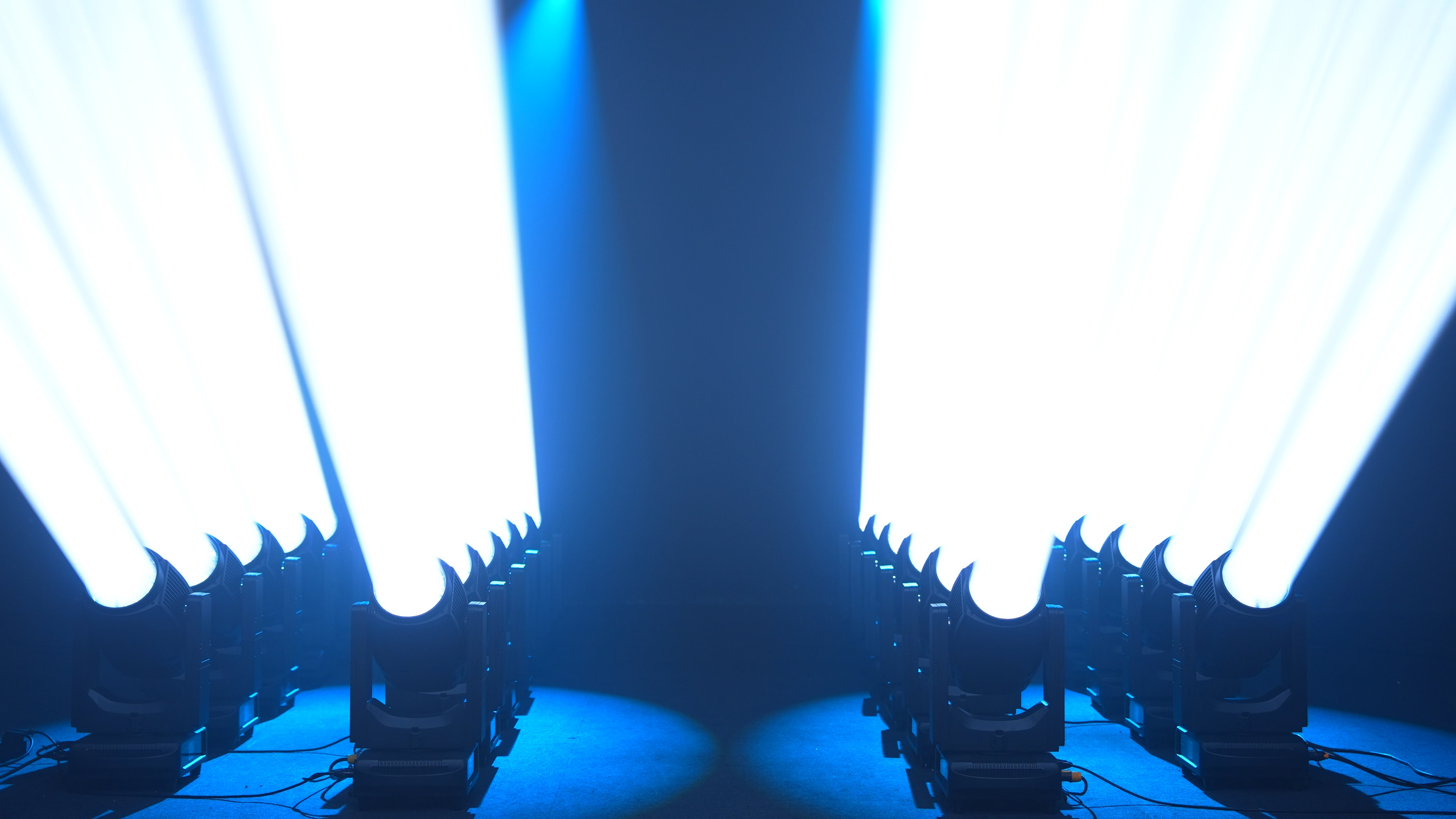 GML BEAM KING IP CMY projection 9