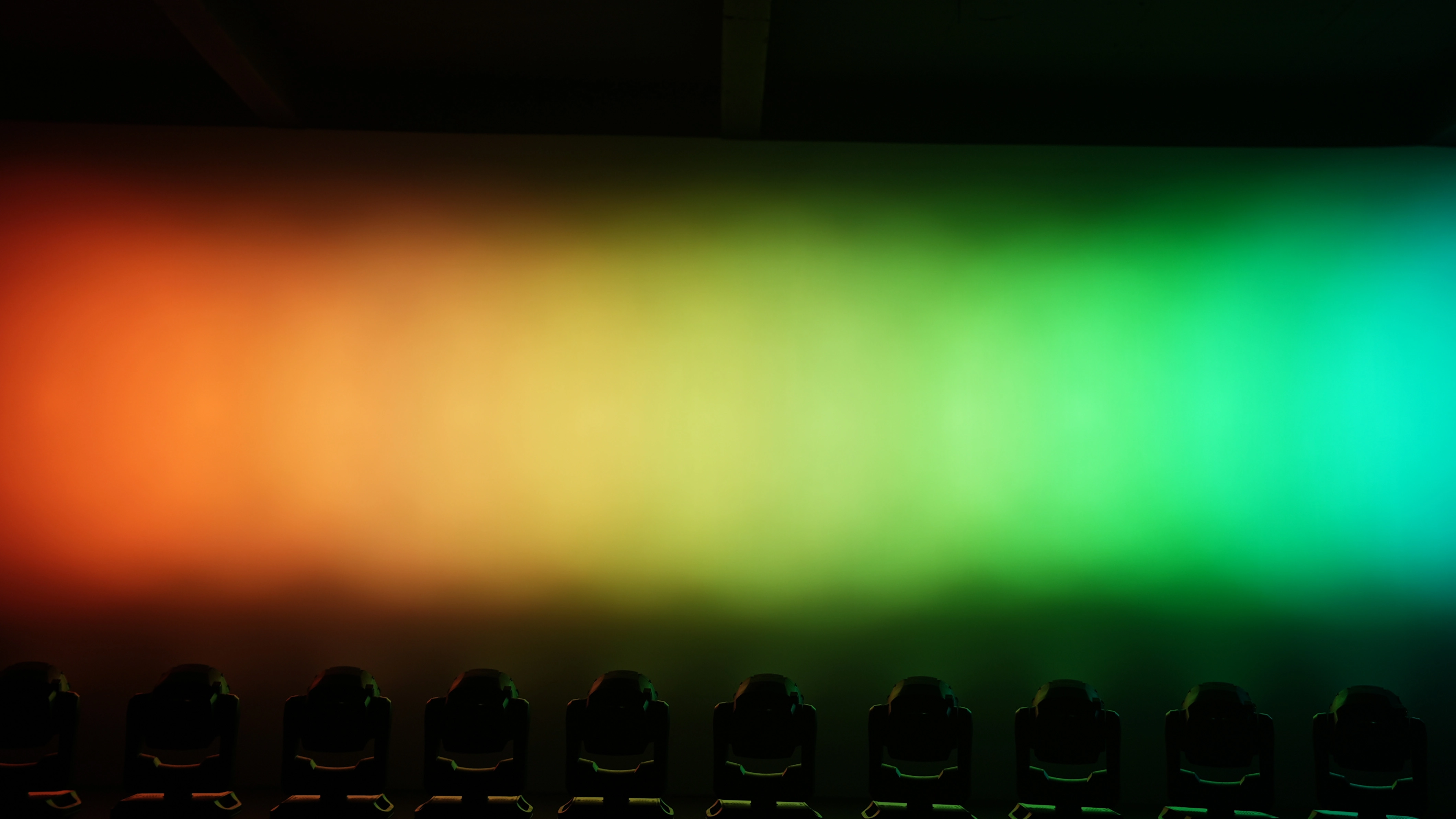 GML MAC ONE projection 1